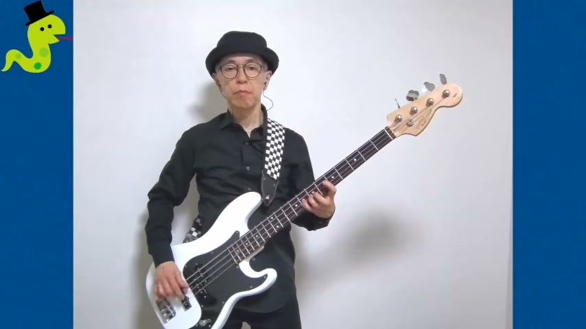 ① 講師のお手本演奏を見ながら練習